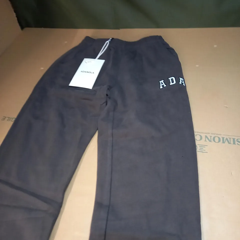 ADANOLA SWEATPANTS SIZE SMALL