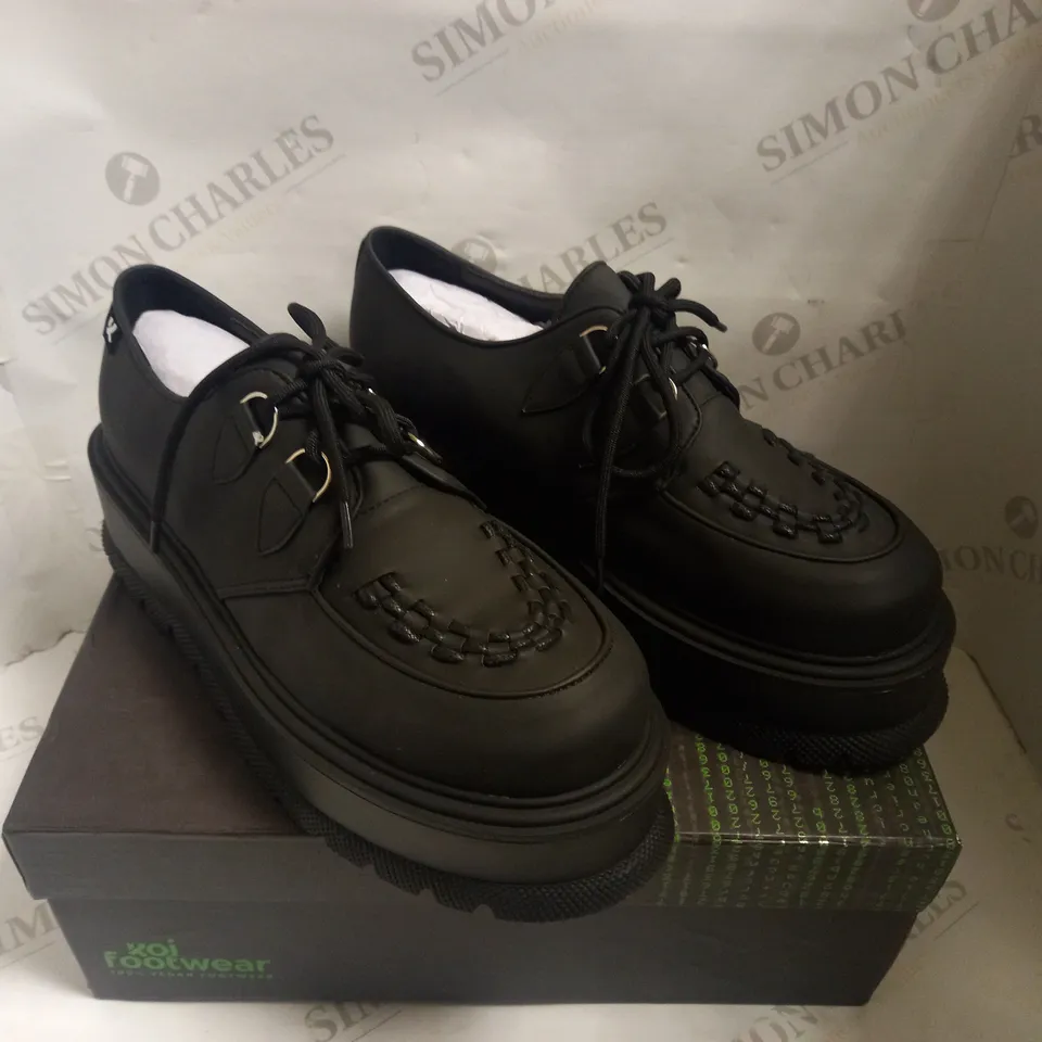 KOI VEGAN THE CONSPIRATOR BLACK CREEPERS - SIZE 9