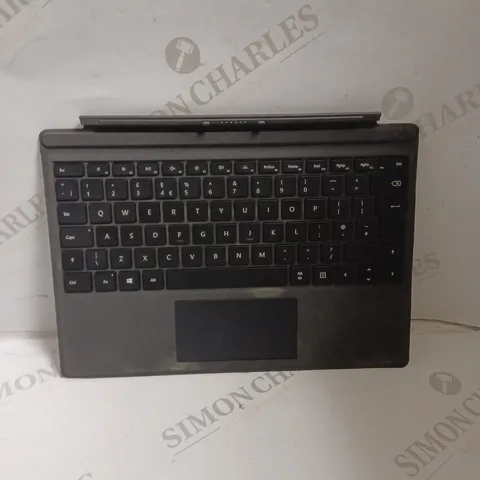 MICROSOFT 1725 SURFACE PRO COVER KEYBOARD