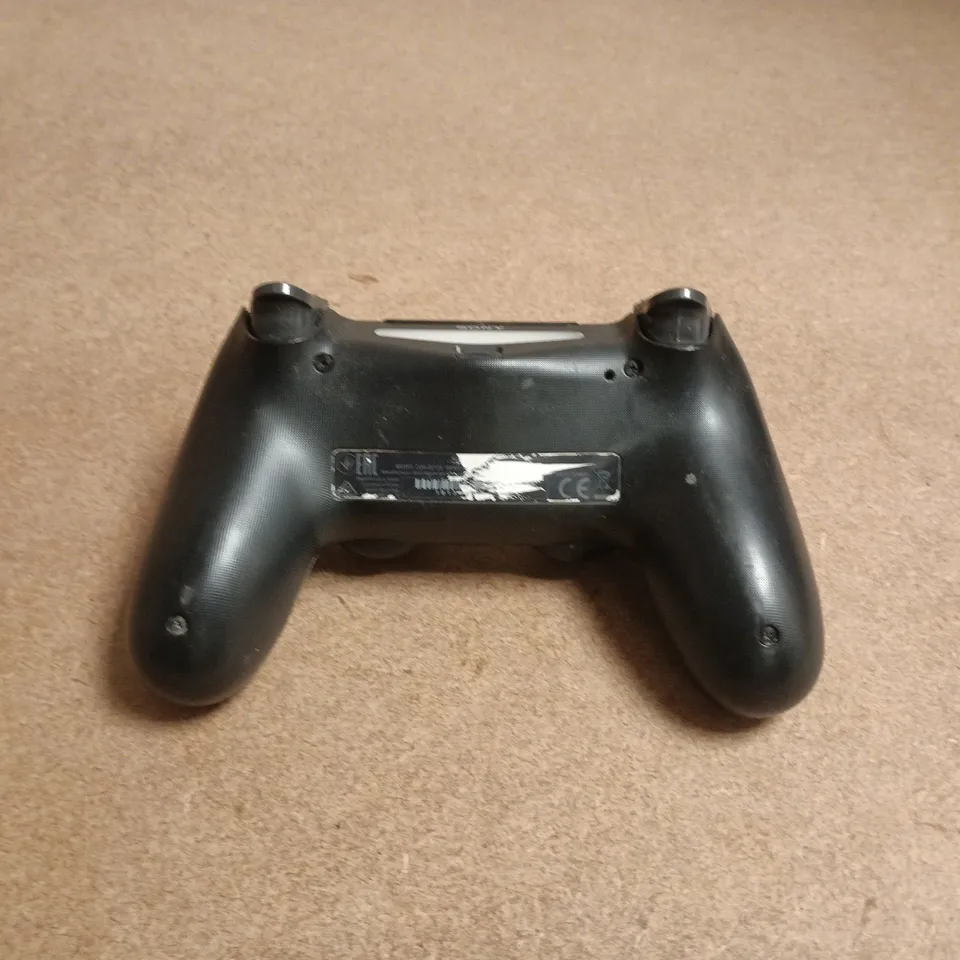 SONY PLAYSTATION 4 DUALSENSE WIRELESS CONTROLLER IN BLACK