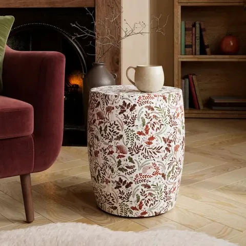 BOXED METAL DRUM WOODLAND ANIMALS SIDE TABLE (1 BOX)
