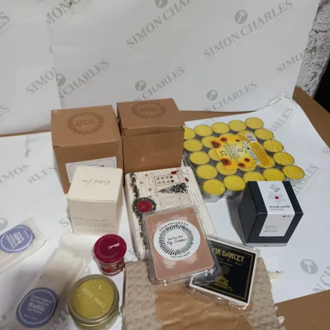 LOT OF ASSORTED CANDLES IN VARIOUS SCENTS