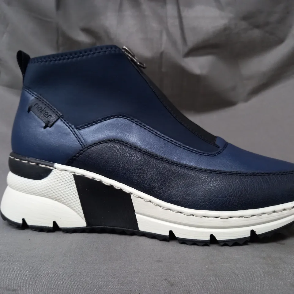 BOXED PAIR OF RIEKER HI-TOP TRAINERS IN BLUE SIZE 6