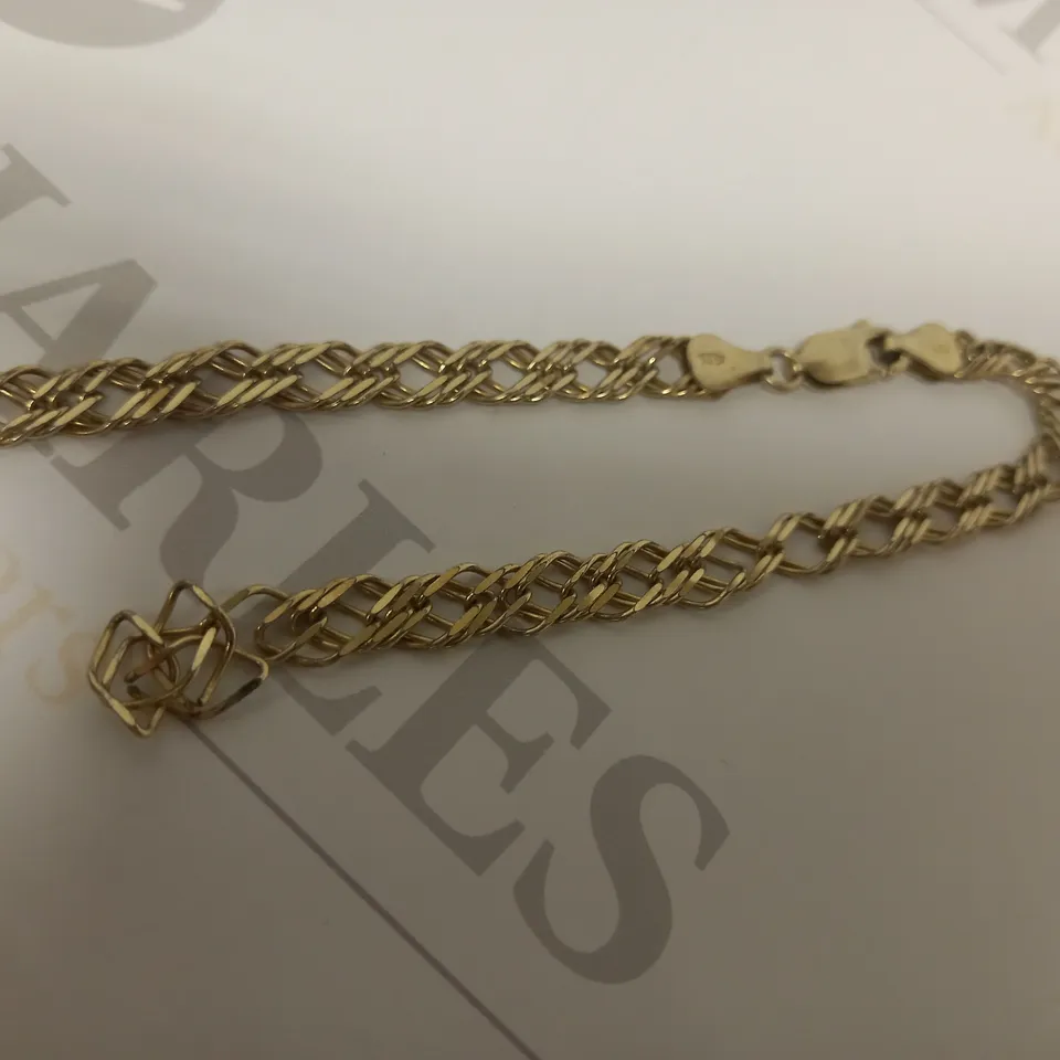 RACHEL JACKSON CHEVRON STATEMENT BRACELET - GOLD RRP £95