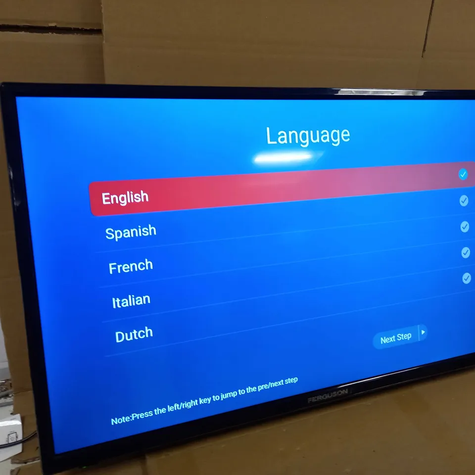 FERGUSON 32 INCH SMART LED TV FREEVIEW HD