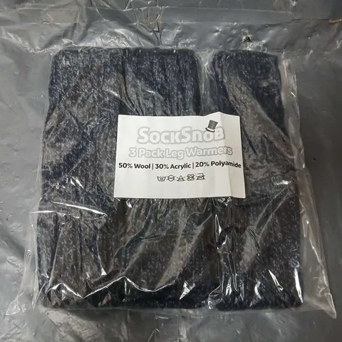 APPROXIMATELY 60 PAIRS OF SOCK SNOB LEG WARMERS IN NAVY