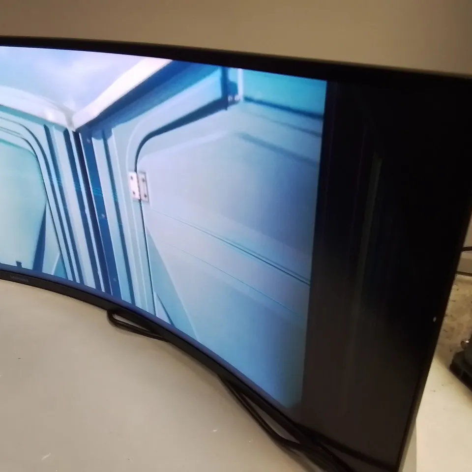 SAMSUNG 49" CURVED MONITOR WITH STAND