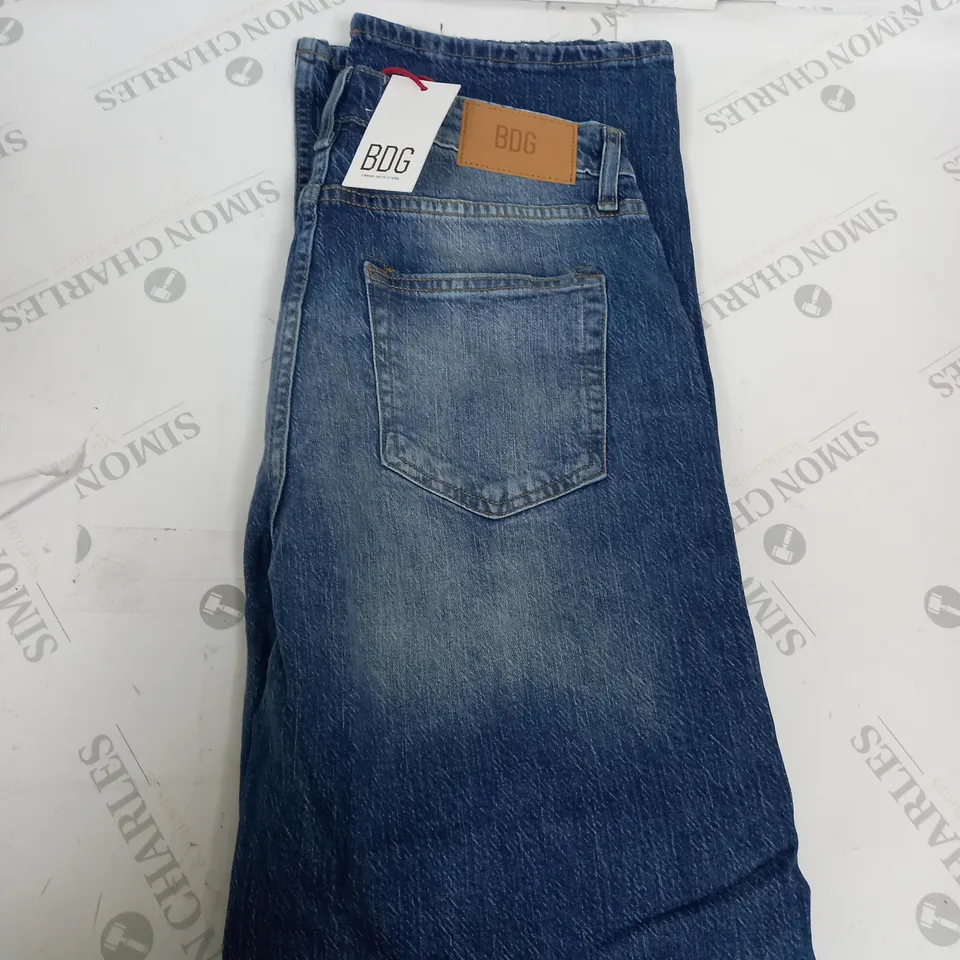 BDG VINTAGE DENIM JEANS SIZE W30 L34