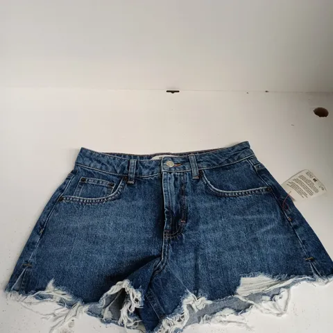 TOPSHOP DENIM SHORTS, UK 8 (EU 36, US 4) – FRAYED HEM