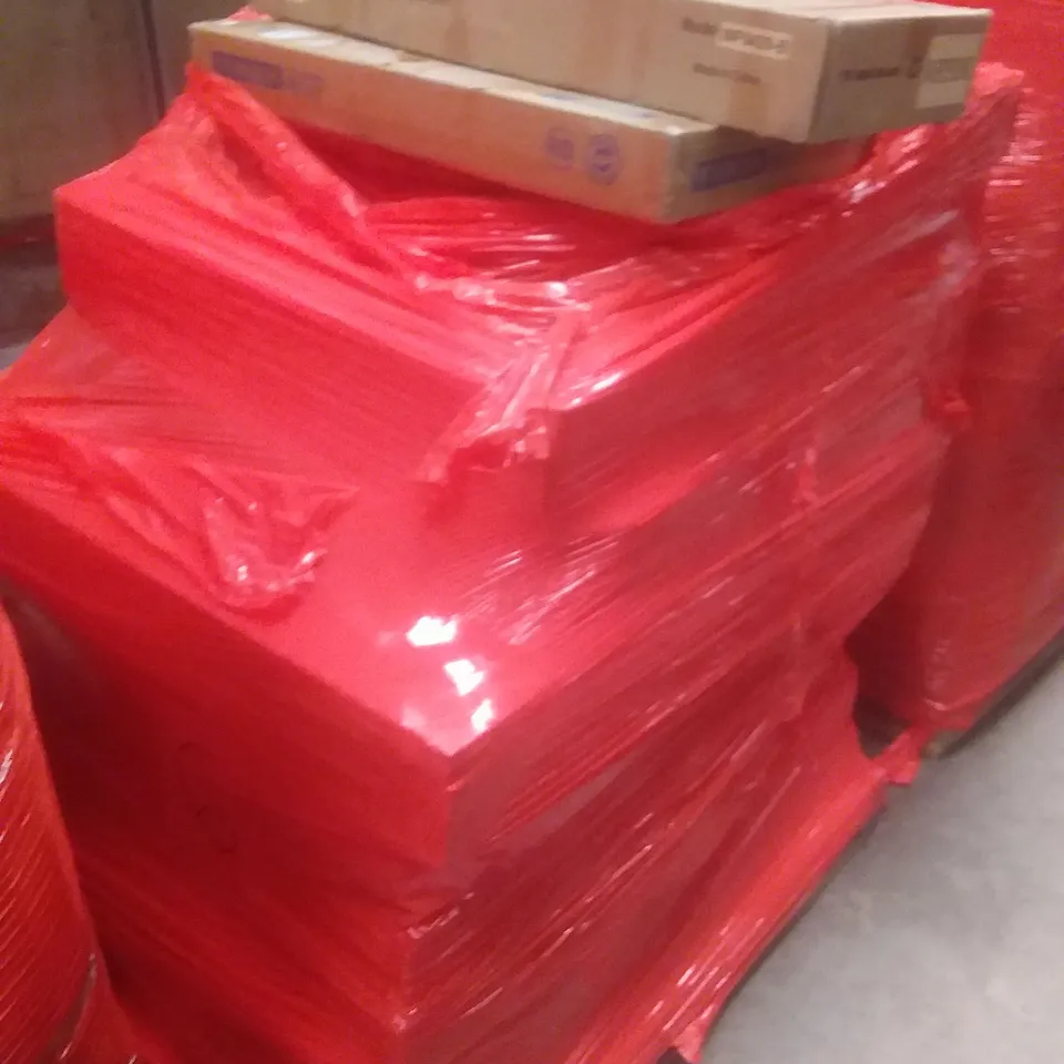 PALLET OF ASSORTED ITEMS INCLUDING TV WALL MOUNTS