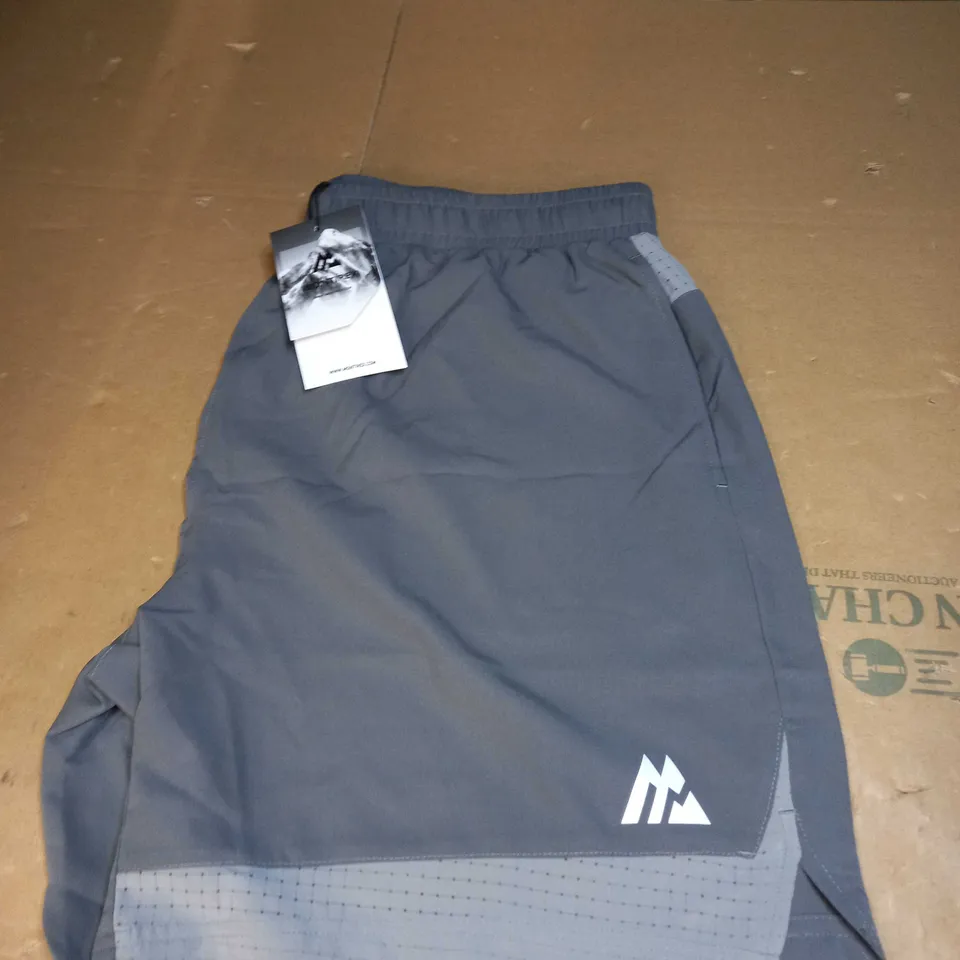 MONTIREX TAIL SHORTS SIZE XL