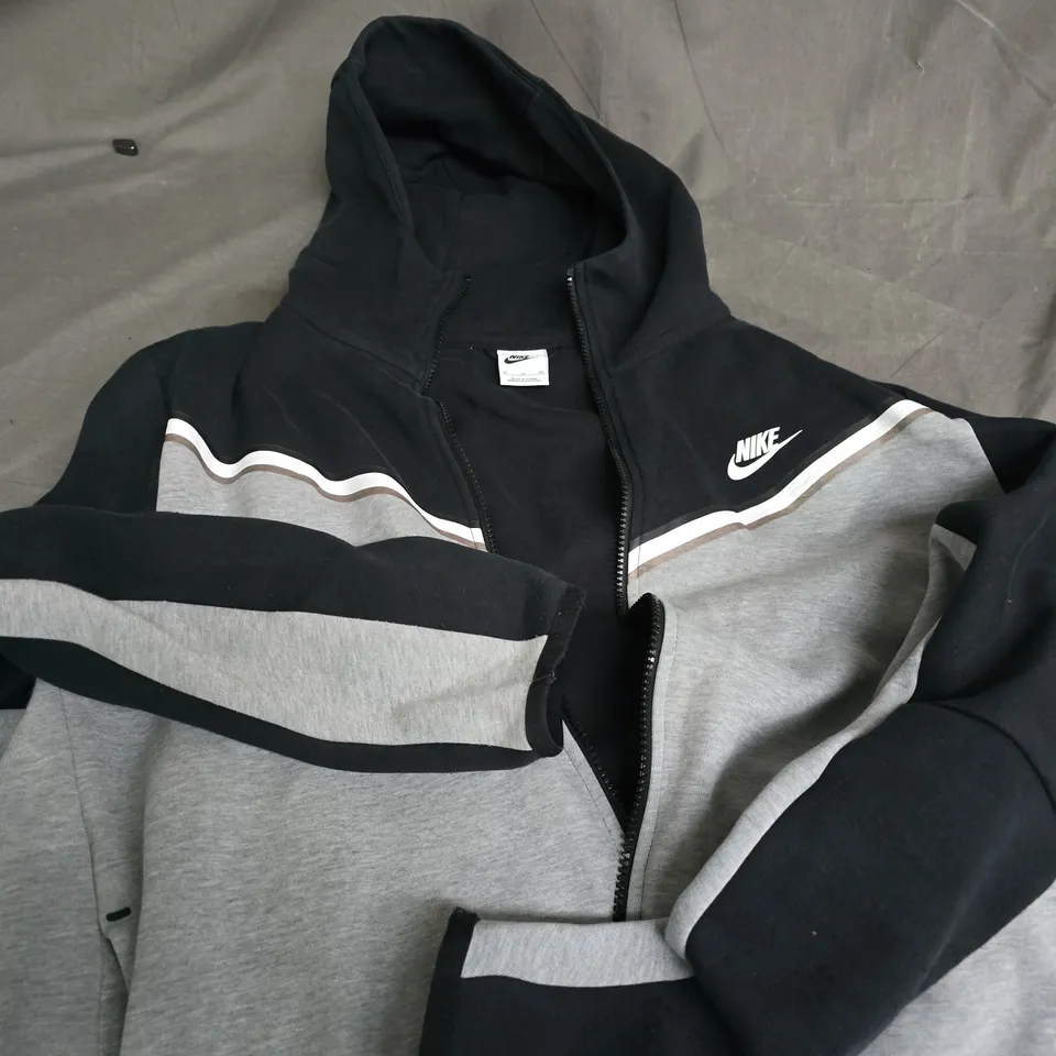 NIKE HOODIE JACKET – BLACK & GREY COLOUR-BLOCK, SIZE XL (MEN'S)
