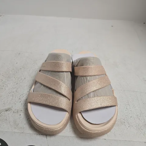 PAIR OF CROCS ALDO ROSE-GOLD GLITTER SANDALS - SIZE F6