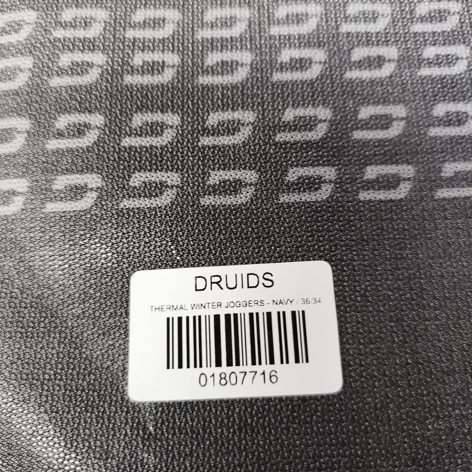 DRUIDS THERMAL WINTER JOGGERS – NAVY, UK 36/34