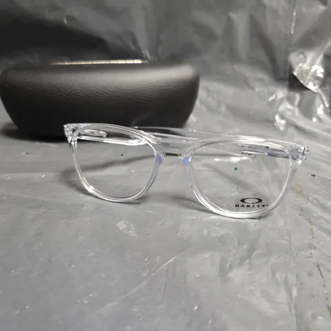 OAKLEY CLEAR FRAME EYEGLASSES WITH CASE
