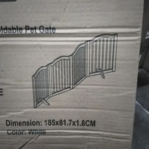 BOXED WARMIEHOMY 4 PANEL FREESTANDING FOLDABLE PET GATE