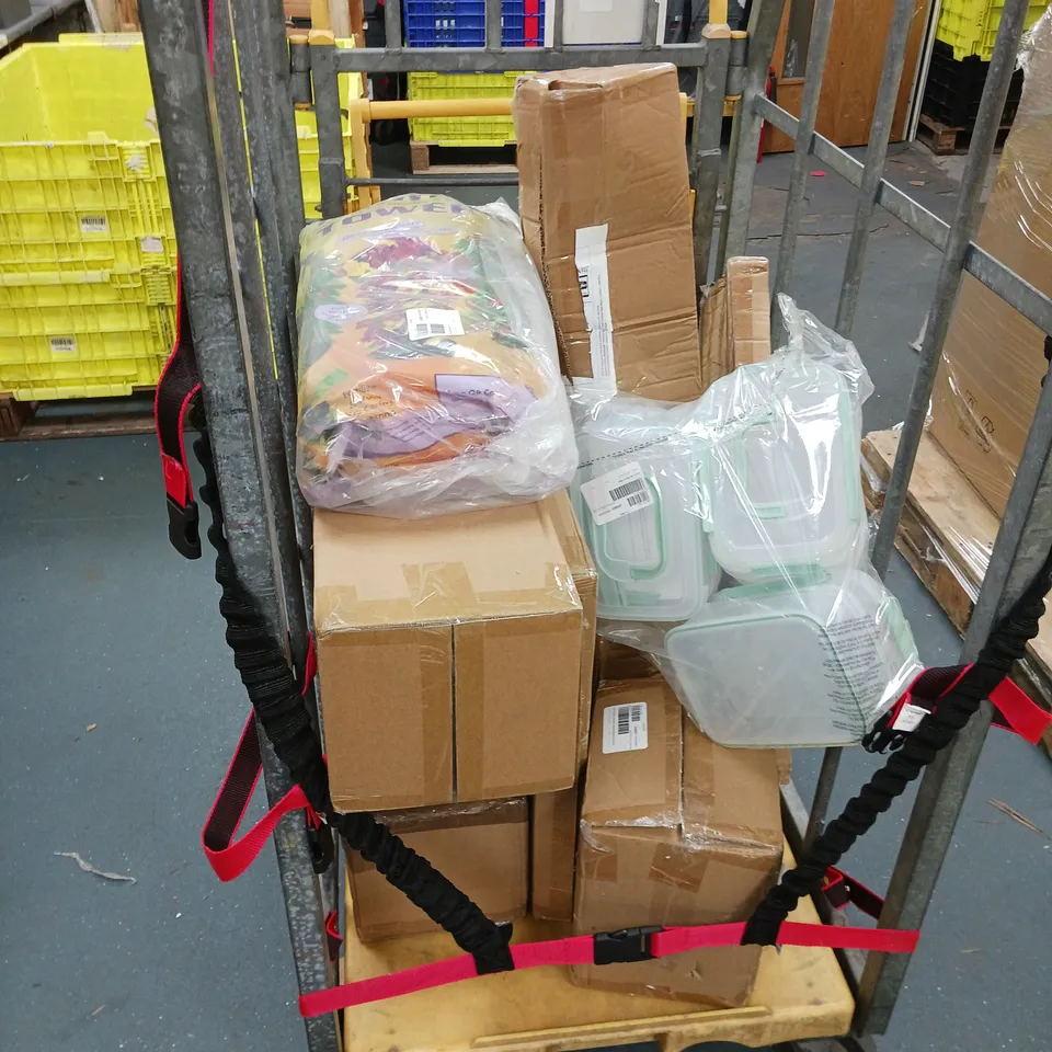 CAGE OF APPROXIMATELY 10 ASSORTED HOUSEHOLD ITEMS TO INCLUDE - FLOWER TOWER SET OF 2, LOCKNLOCK FOOD CONTAINERS, AND SANTA EXPRESS SNOW GLOBE ETC.