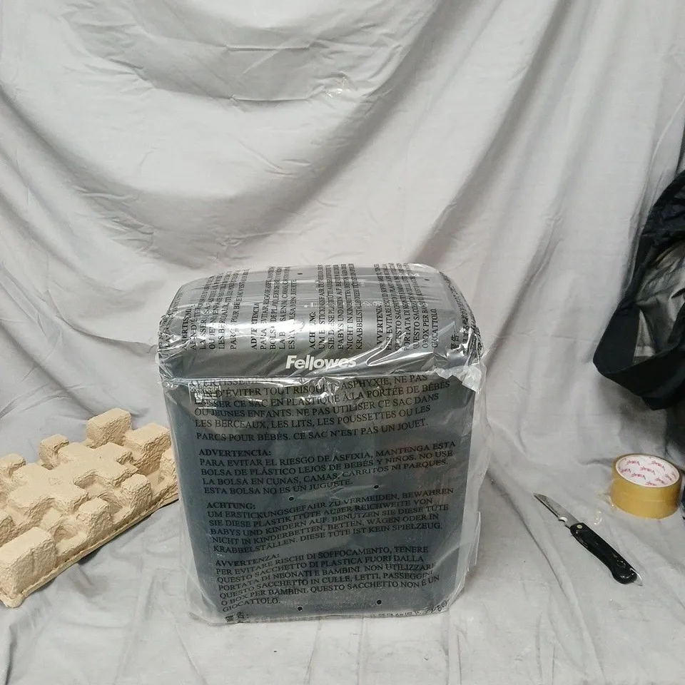 FELLOWES POWER SHRED