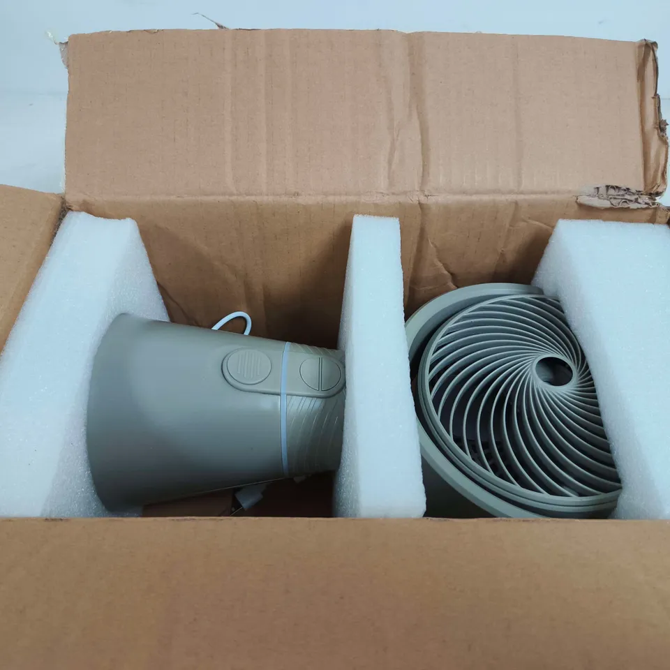 BELL & HOWELL RECHARGEABLE TURBO MISTING DESK FAN GREEN BOXED