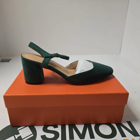 GRACE EVERY STEP GREEN WOMENS HEAL SHOES SIZE 38 BOXED