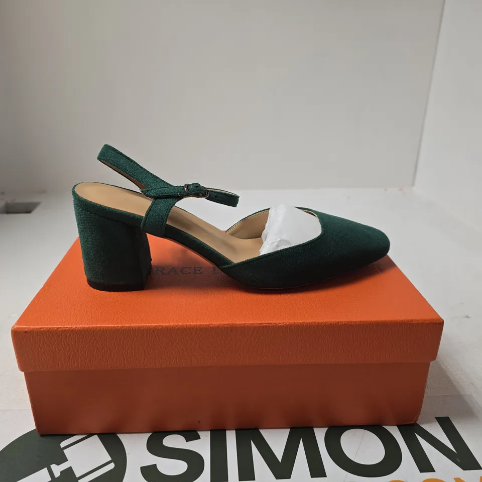 GRACE EVERY STEP GREEN WOMENS HEAL SHOES SIZE 38 BOXED