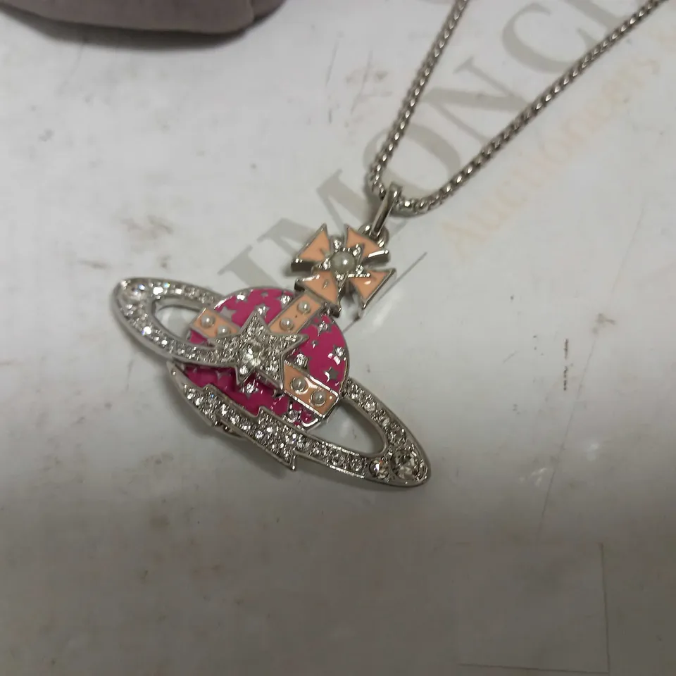VIVIENNE WESTWOOD STYLE NECKLACE