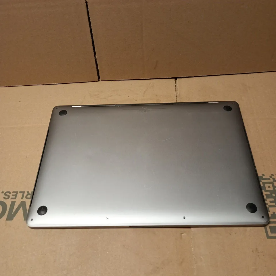 APPLE MACBOOK PRO A1990 LAPTOP UNBOXED