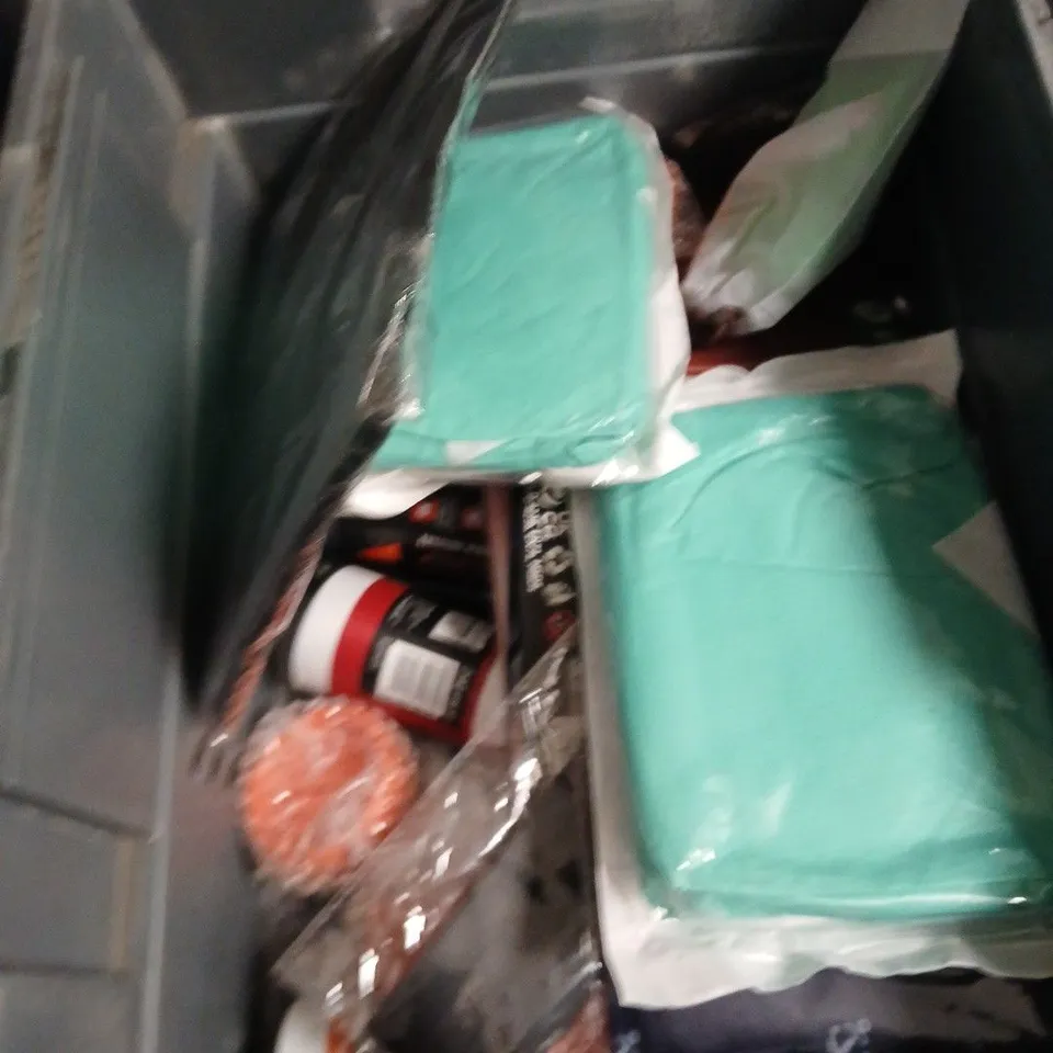 APPROXIMATEY 15 HOUSEHOLD ITEMS TO INCLUDE DRESSING PACK, COLOURFUL FLOOR DOTS AND A NOTEPAD