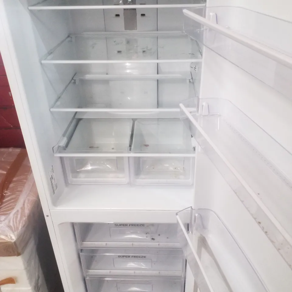 HOTPOINT FREESTANDING NO FROST 50/50 FRIDGE FREEZER