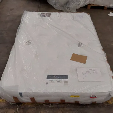 QUALITY BAGGED SILENTNIGHT 1200 POCKET ECO COMFORT 4'6" MATTRESS 