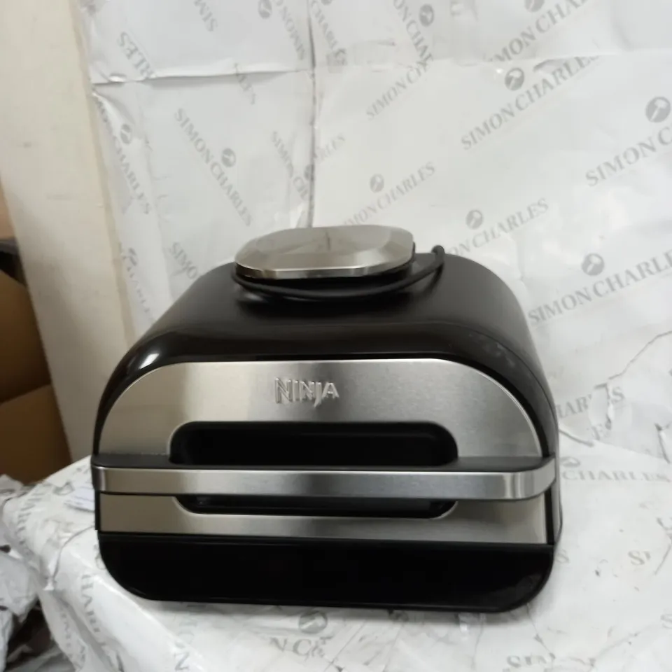 BOXED NINJA FOODI MAX HEALTH GRILL & AIR FRYER