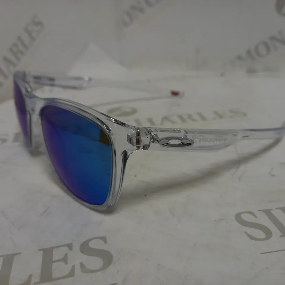 OAKLEY TRILLBE X SUNGLASSES RRP £151
