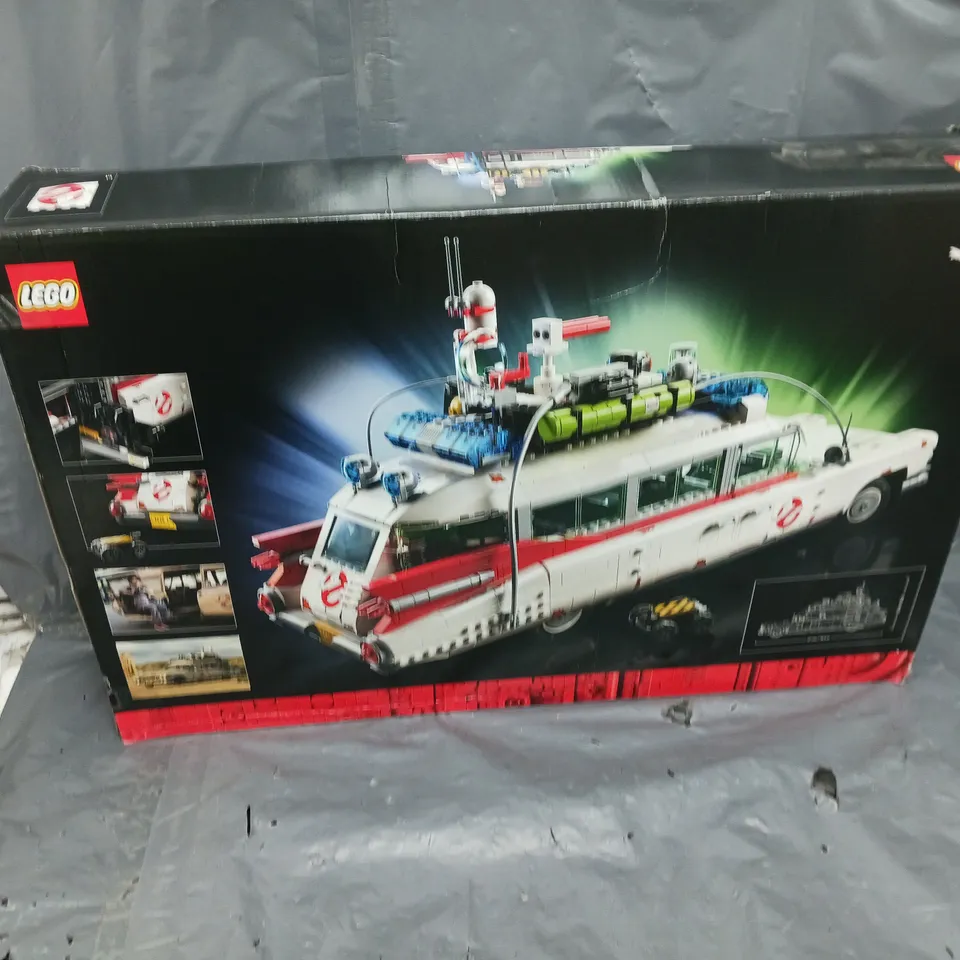 BOXED LEGO GHOSTBUSTERS ECTO-1 10274 RRP £179.99