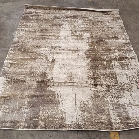 QUALITY DESIGNER AREA RUG - APPROXIMATELY 200X275CM