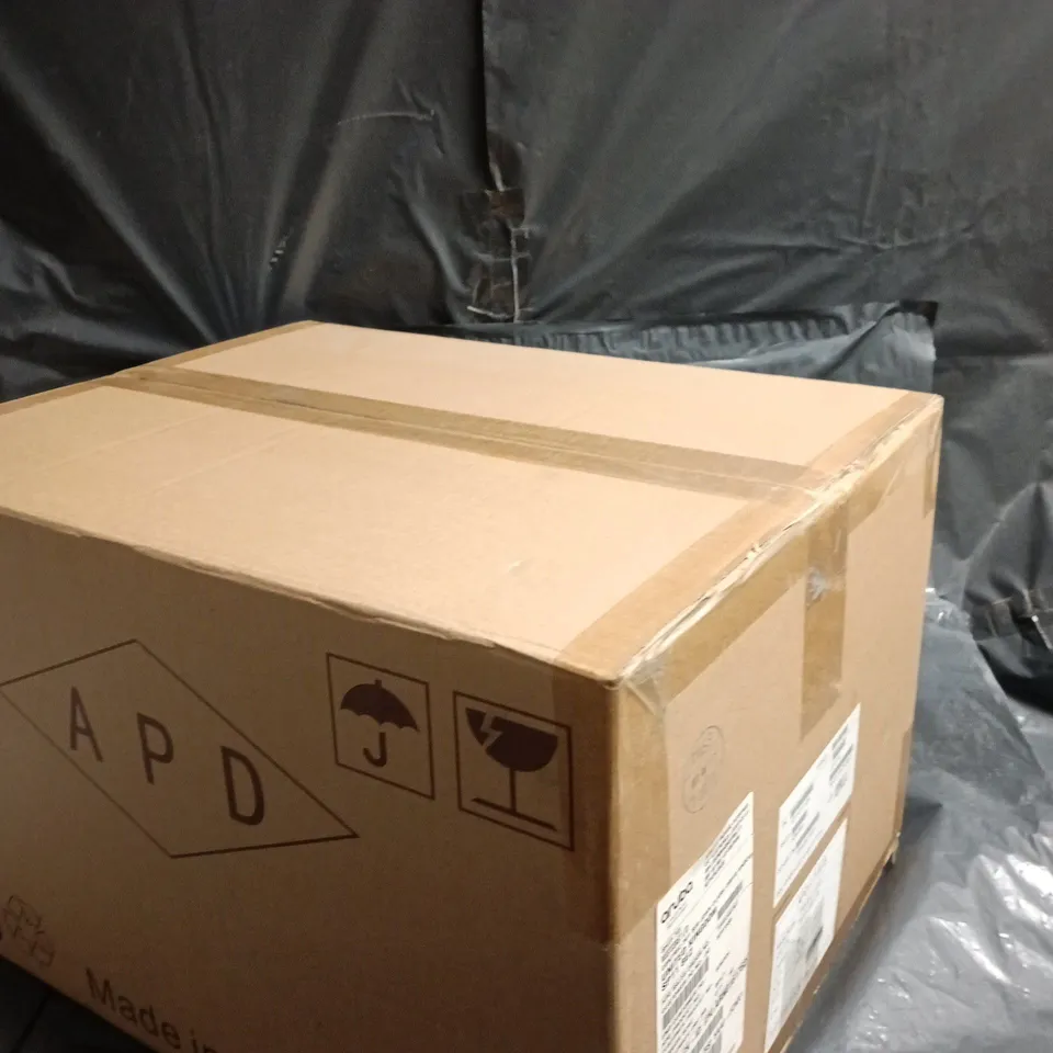 APPROXIMATELY 50 ARUBA 12V AC/DC POWER ADAPTERS 2.1-5.5MM