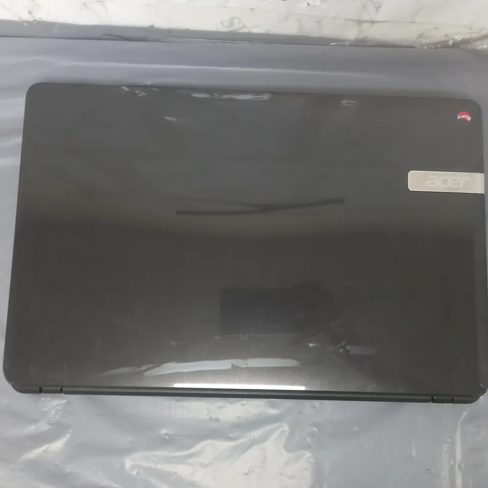 ACER TRAVELMATE P253	15 INCH	I3-3110M 2.40GHZ