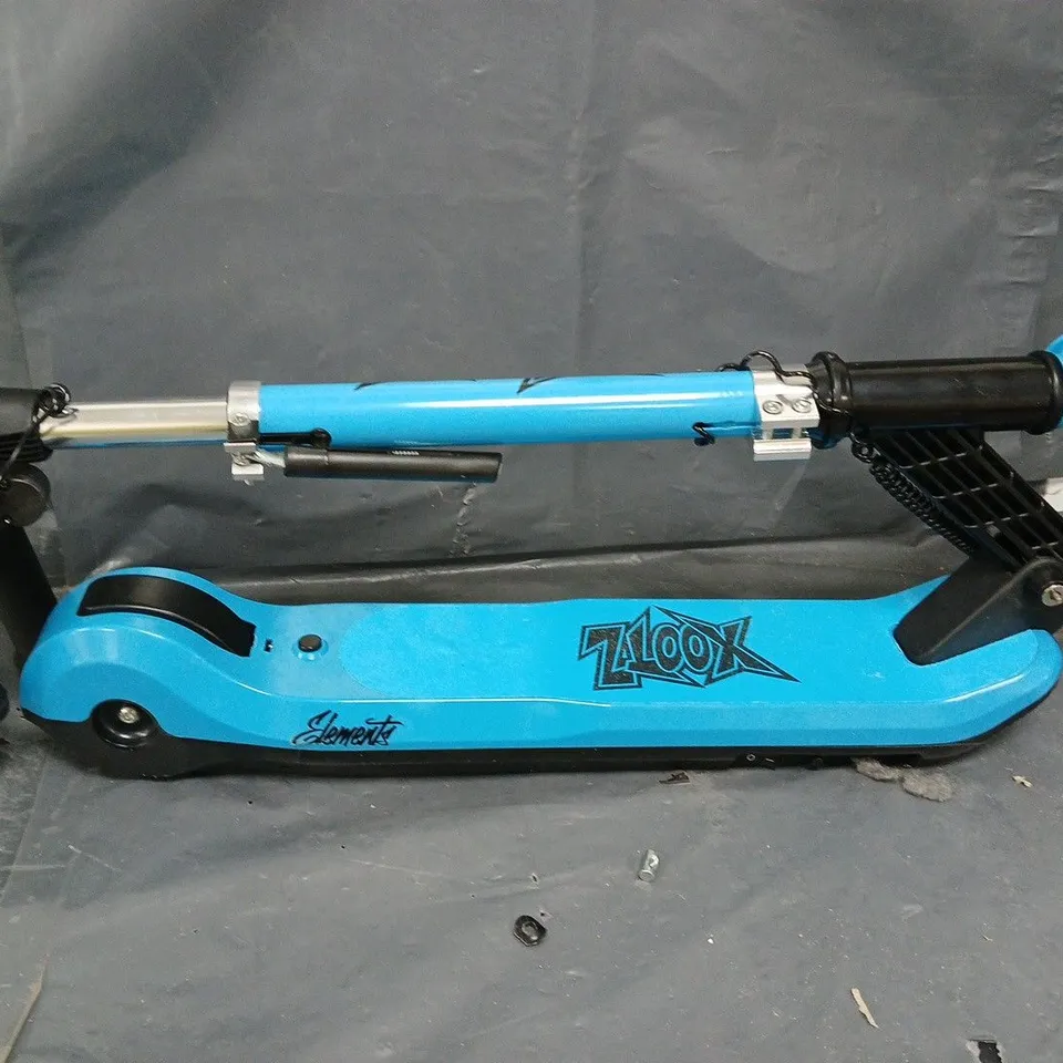 BOXED XOOTZ ELEMENTS ELECTRIC SCOOTER - BLUE RRP £109.99