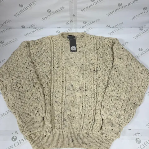 10 AS NEW BAGGED PURE WOOL ROUND NECK CABLE KNIT SWEATSHIRTS IN BEIGE SIZE L