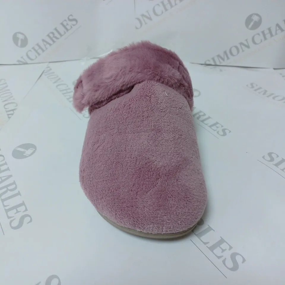 PAIR OF VIONIC MARIEL SLIPPERS IN DUSKY PINK SIZE 4