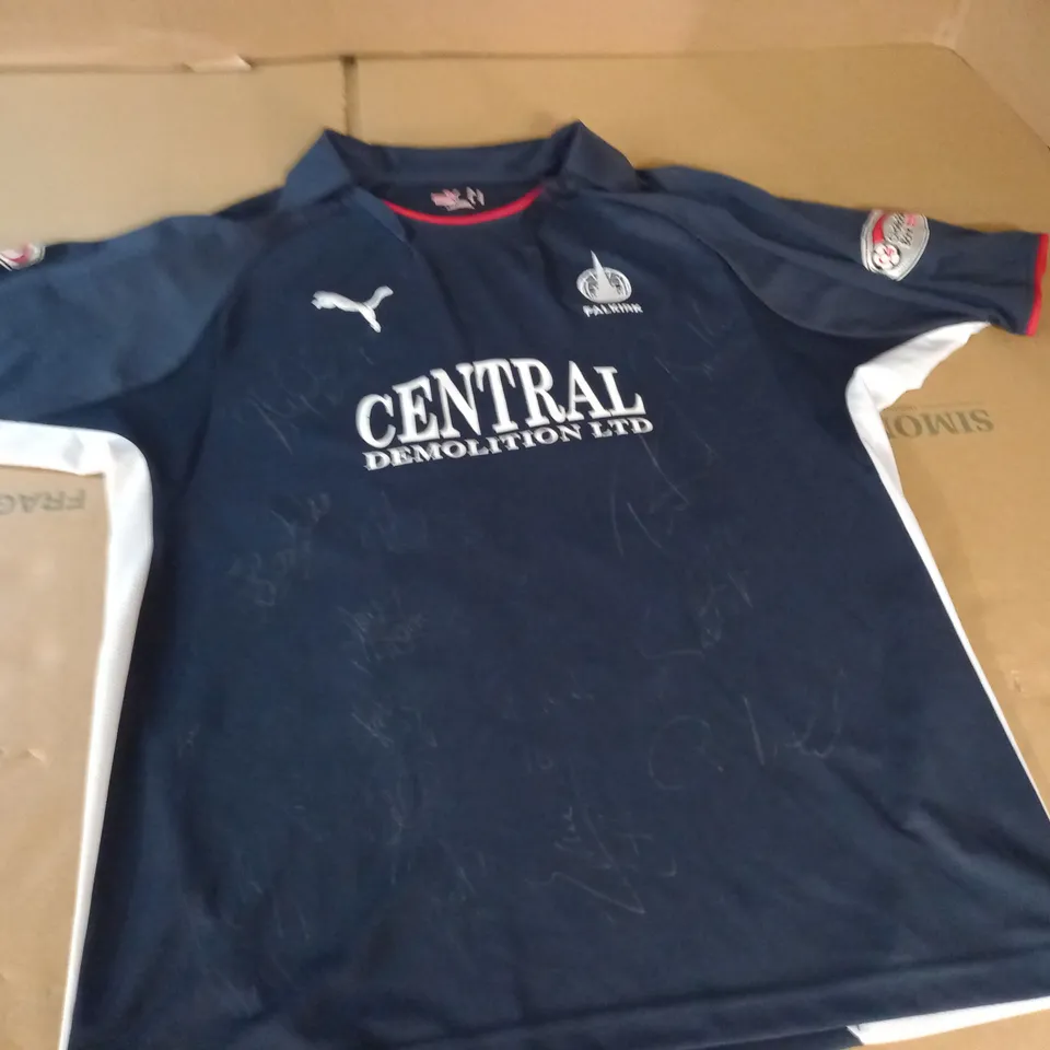 SIGNED FALKIRK SPORTS T-SHIRT - M