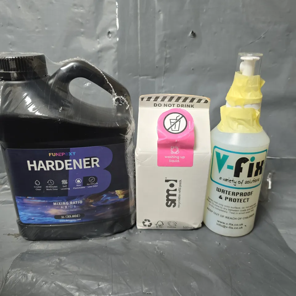 APPROXIMATELY 10 ASSORTED ITEMS TO INCLUDE - SMOL WASHING UP LIQUID , HARDENER , FIX WATERPROOF & PROTECT ETC