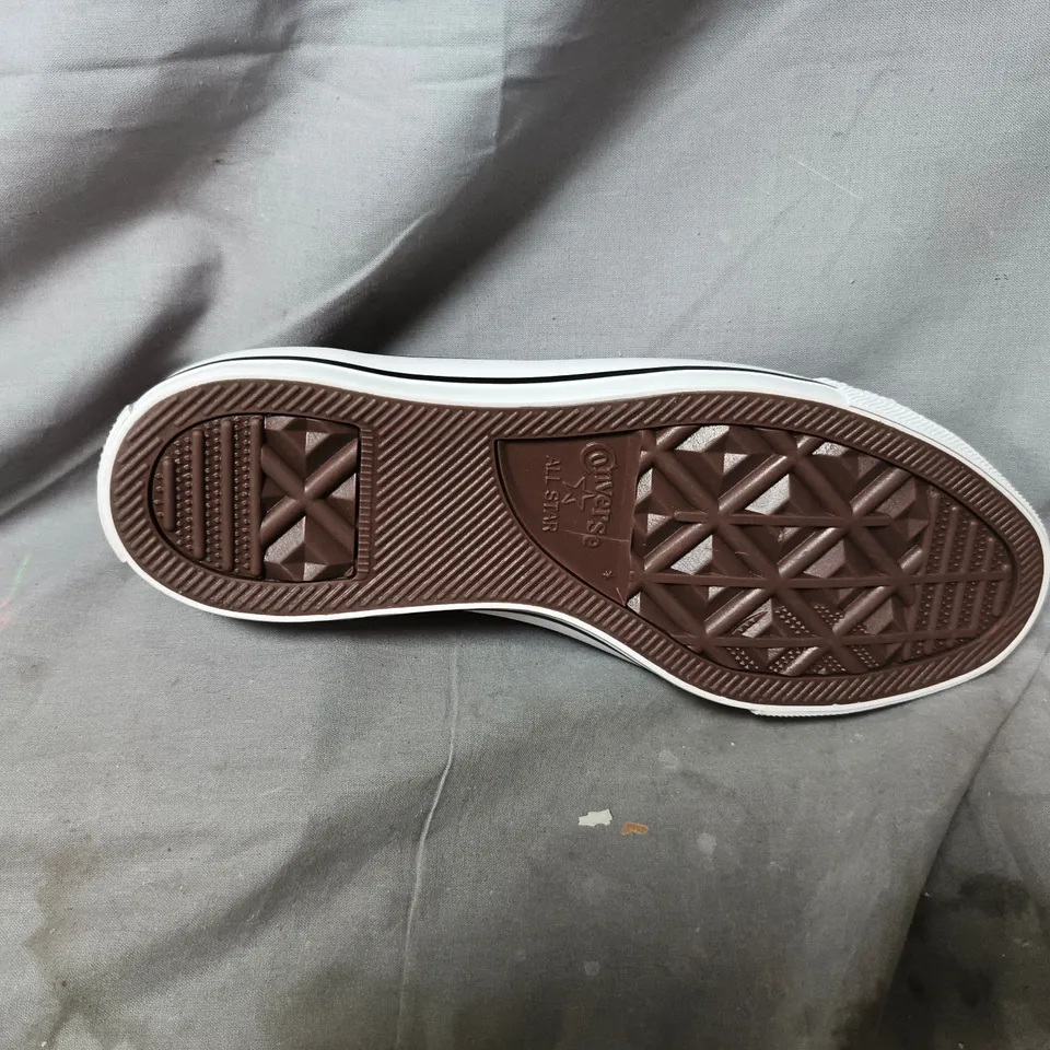 UNBOXED CONVERSE ALL STAR PINK CANVAS SNEAKERS – LOW-TOP MENS SIZE 5.5 UK