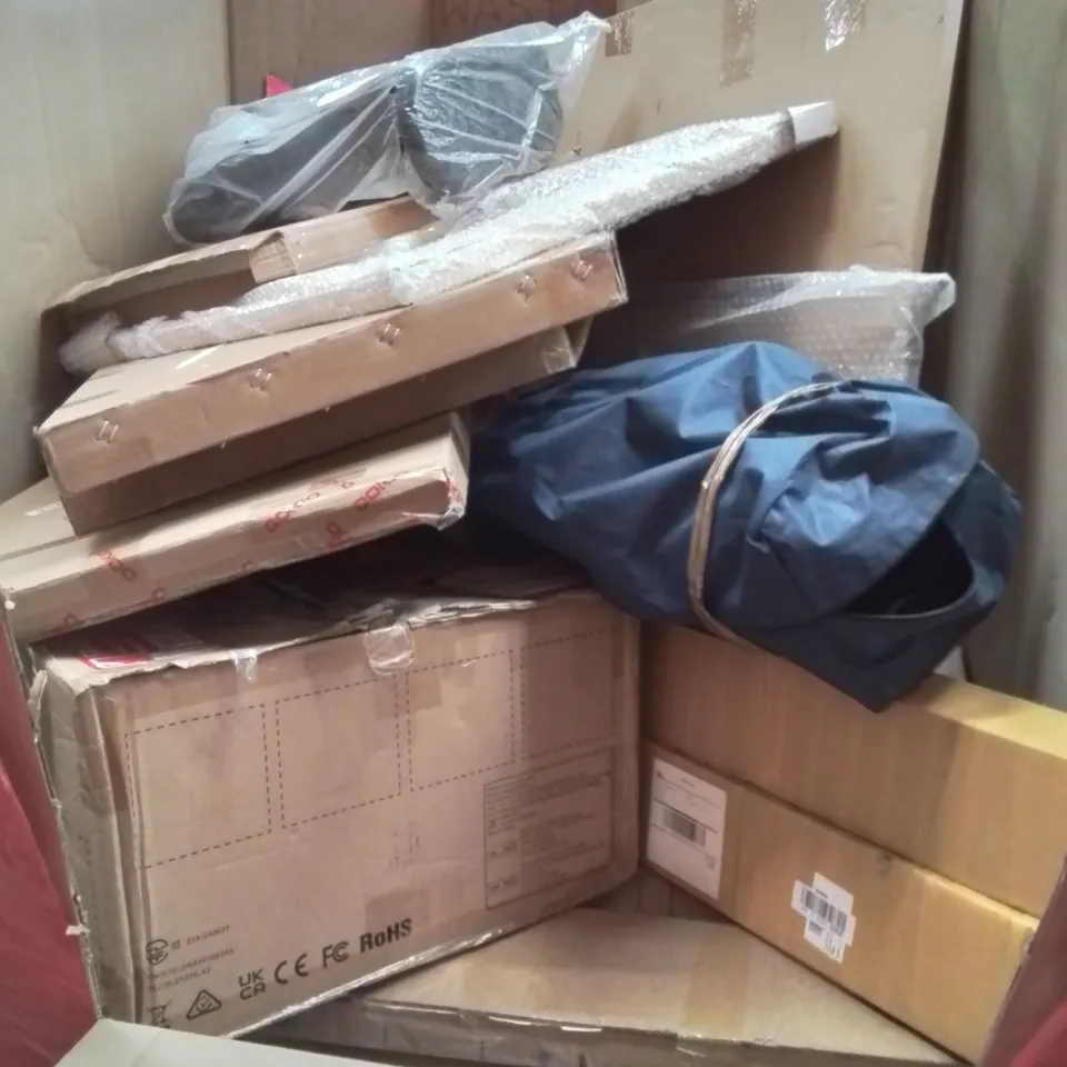 PALLET OF ASSORTED HOUSEHOLD GOODS AND PRODUCTS TO INCLUDE; DOORWAY CHIN-UP BARS, ROUND SIDE TABLE, SHOWER ITEM, BOXED FURNITURE ETC 