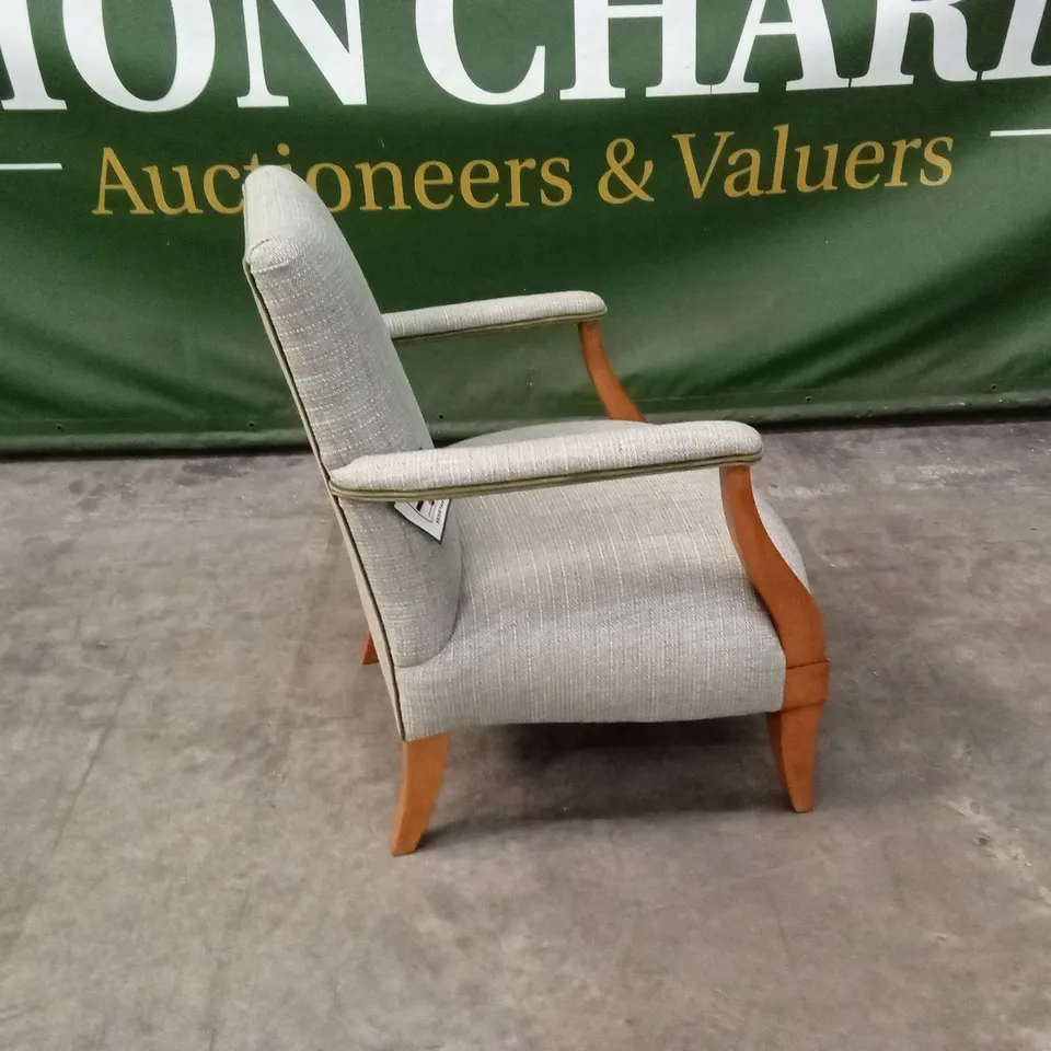 QUALITY HIGH-END DESIGNER FABRIC ACCENT CHAIR