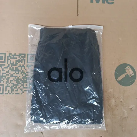 bagged alo yoga goddess leggings in black size unspecified