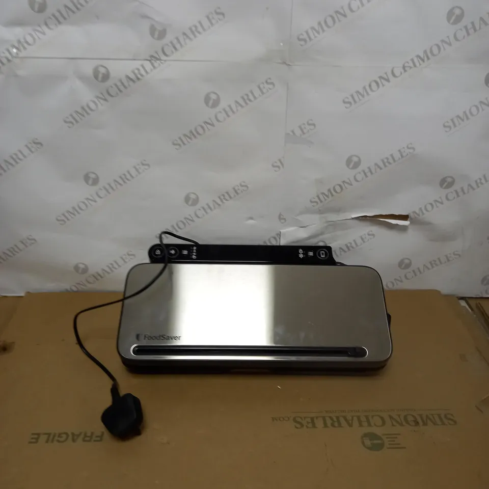 FOODSAVER FOOD VACUUM SEALER MACHINE