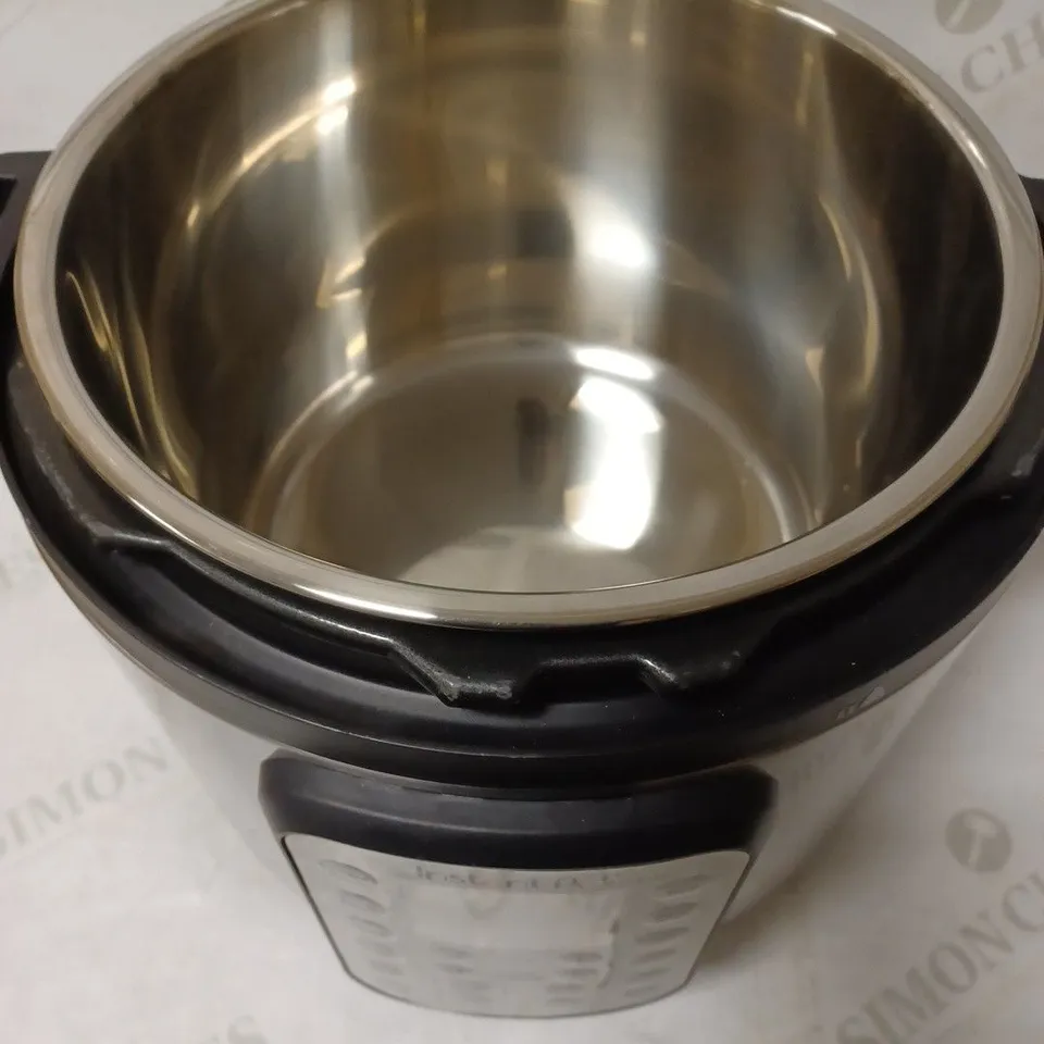 INSTANT POT DUO EVO PLUS ELECTRIC PRESSURE COOKER