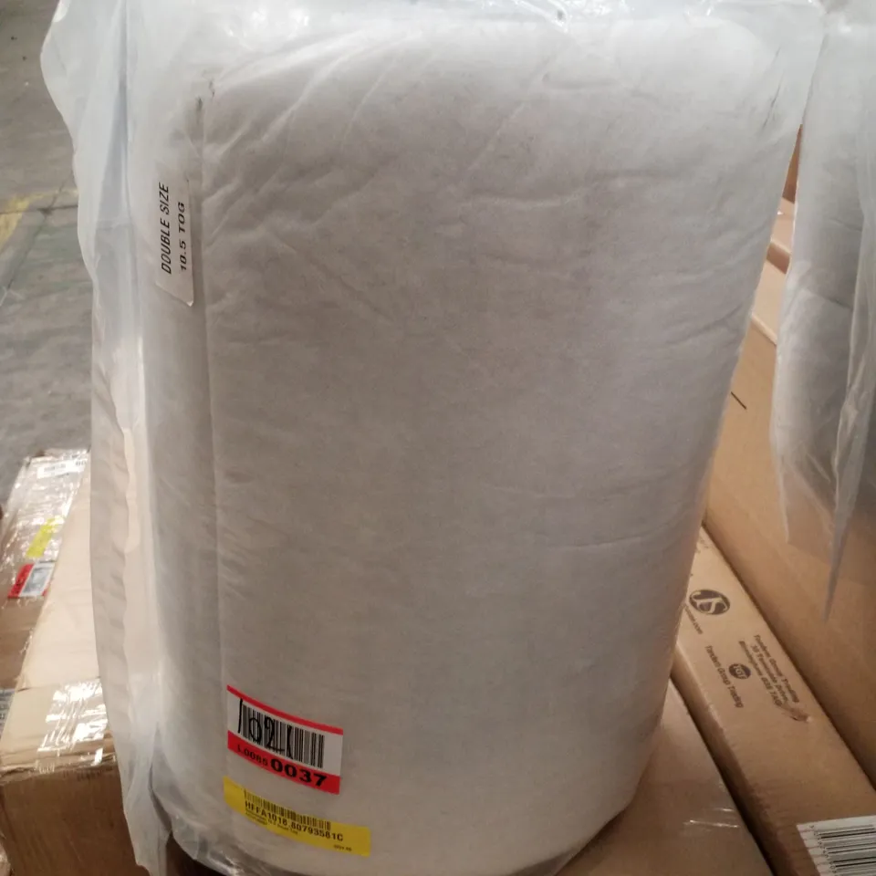 HOLLOWFIBER 10.5 TOG DUVET