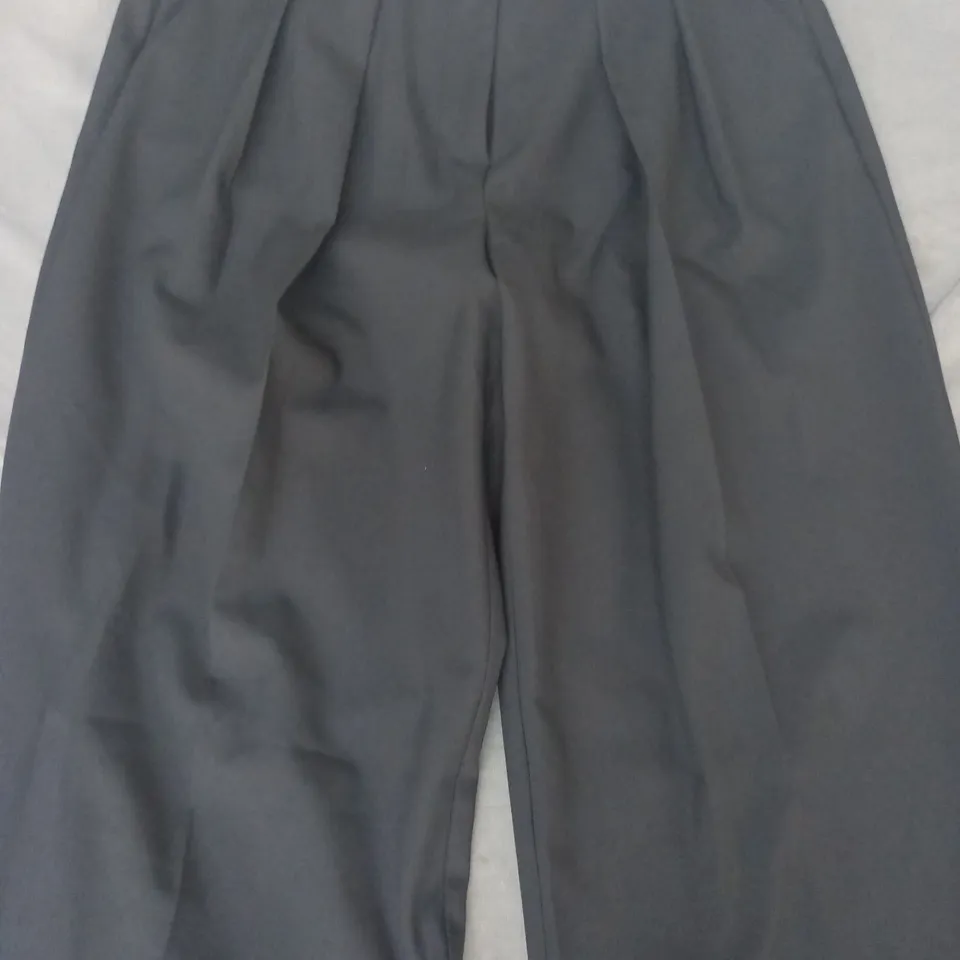 MINT VELVET LONG WIDE LEG TROUSERS IN BLACK SIZE SMALL
