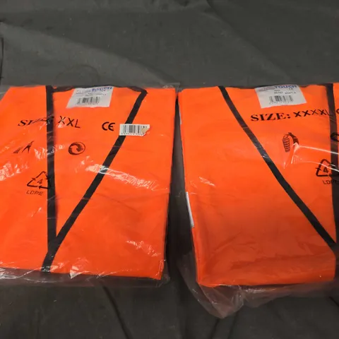APPROXIMATELY 30 ORANGE HI-VIS VESTS IN SIZES XXL & 4XL